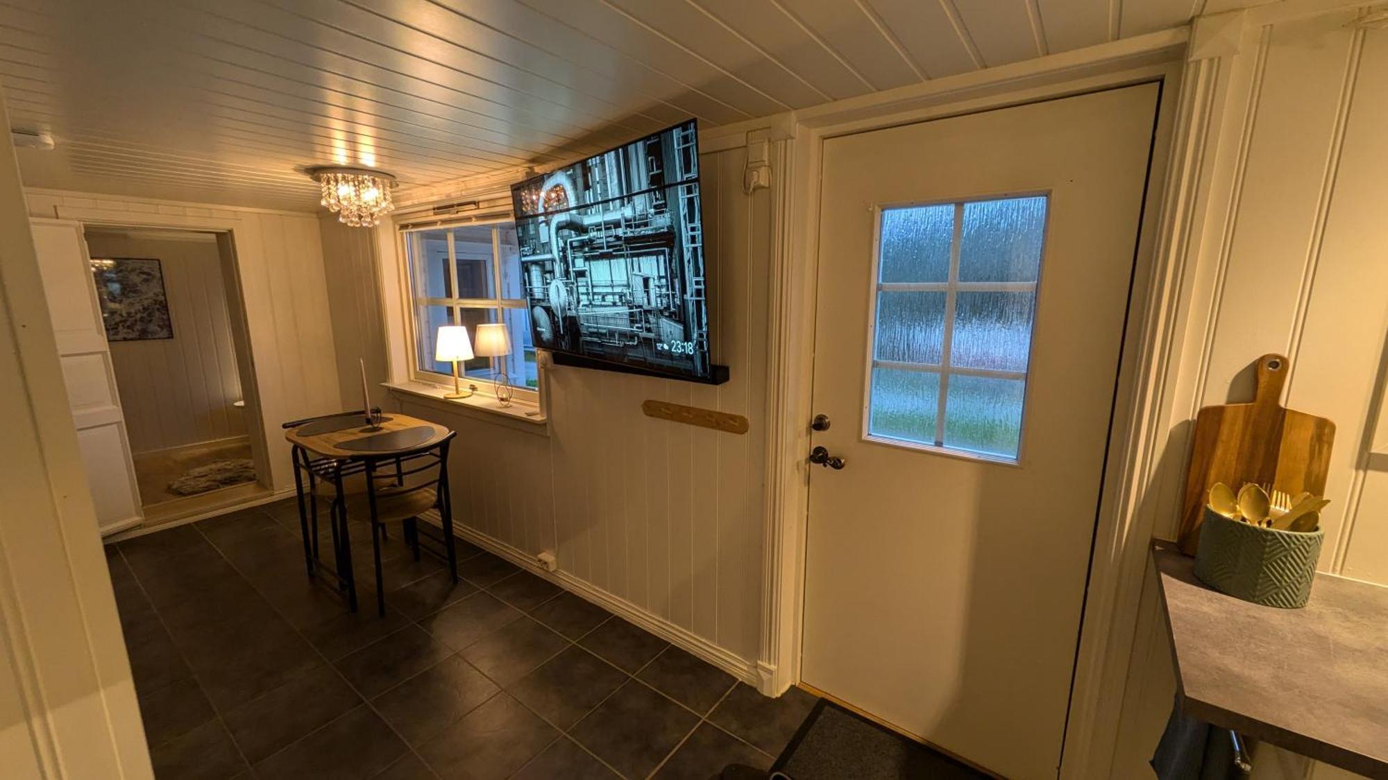 Exclusive And Cosy! Sea And Mountian View - Superfast Wifi, Washer And More Included Sortland Exterior foto