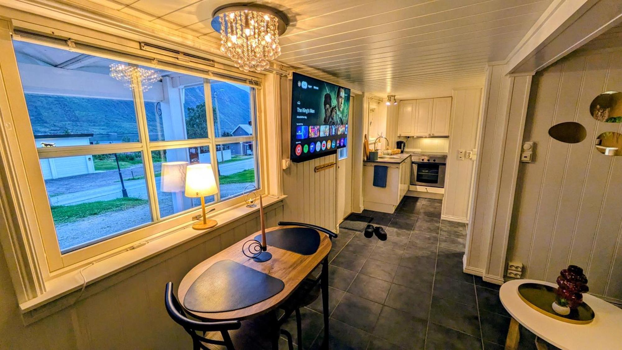Exclusive And Cosy! Sea And Mountian View - Superfast Wifi, Washer And More Included Sortland Exterior foto