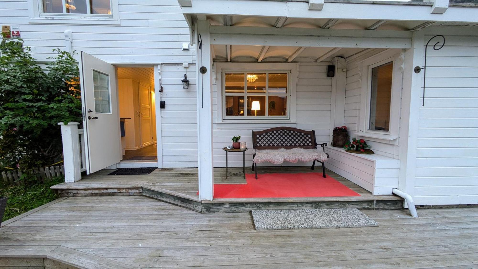 Exclusive And Cosy! Sea And Mountian View - Superfast Wifi, Washer And More Included Sortland Exterior foto