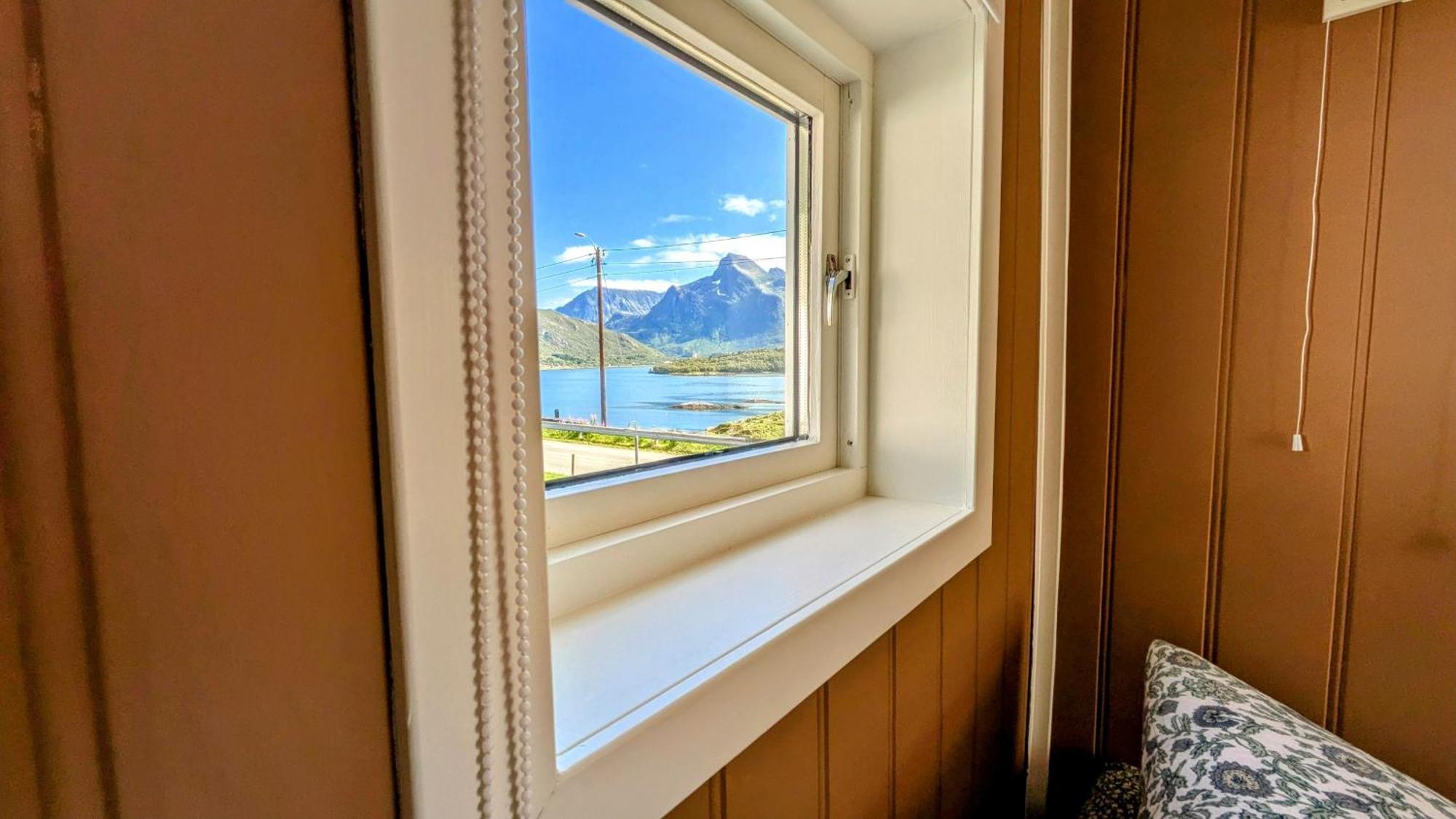 Exclusive And Cosy! Sea And Mountian View - Superfast Wifi, Washer And More Included Sortland Exterior foto