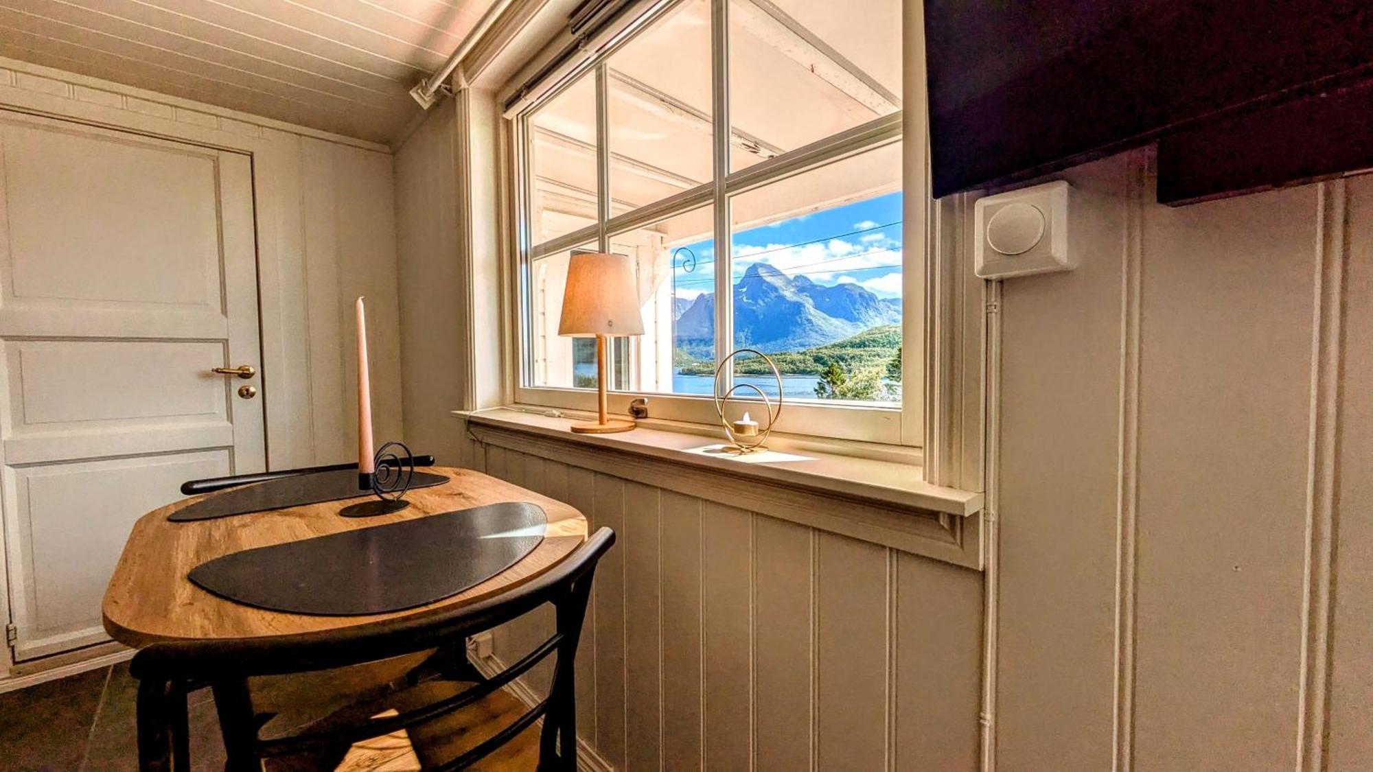Exclusive And Cosy! Sea And Mountian View - Superfast Wifi, Washer And More Included Sortland Exterior foto