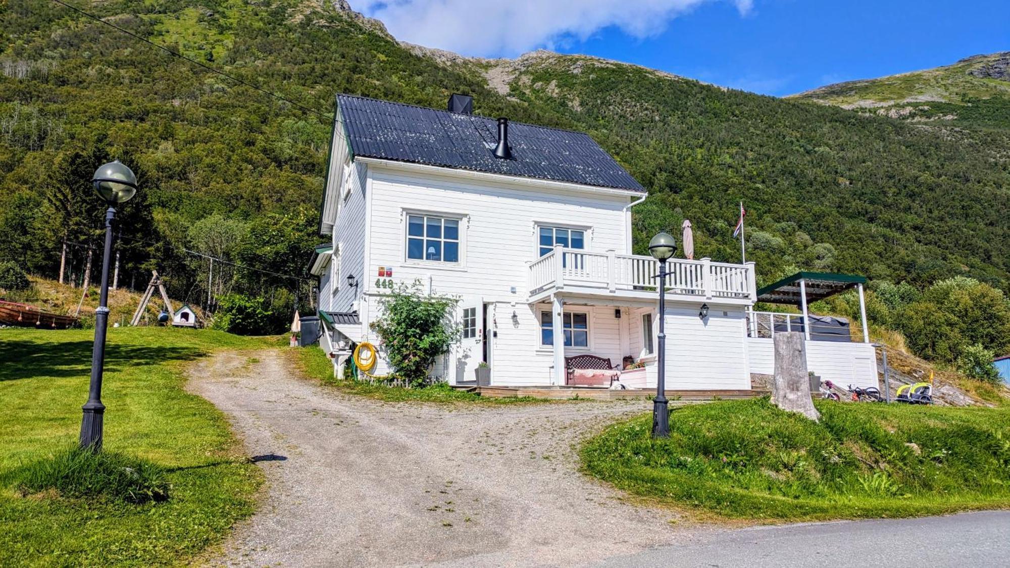 Exclusive And Cosy! Sea And Mountian View - Superfast Wifi, Washer And More Included Sortland Exterior foto